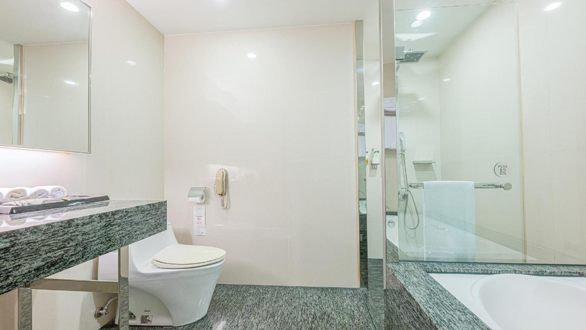 Check Inn Select Taichung Dadun Exterior foto