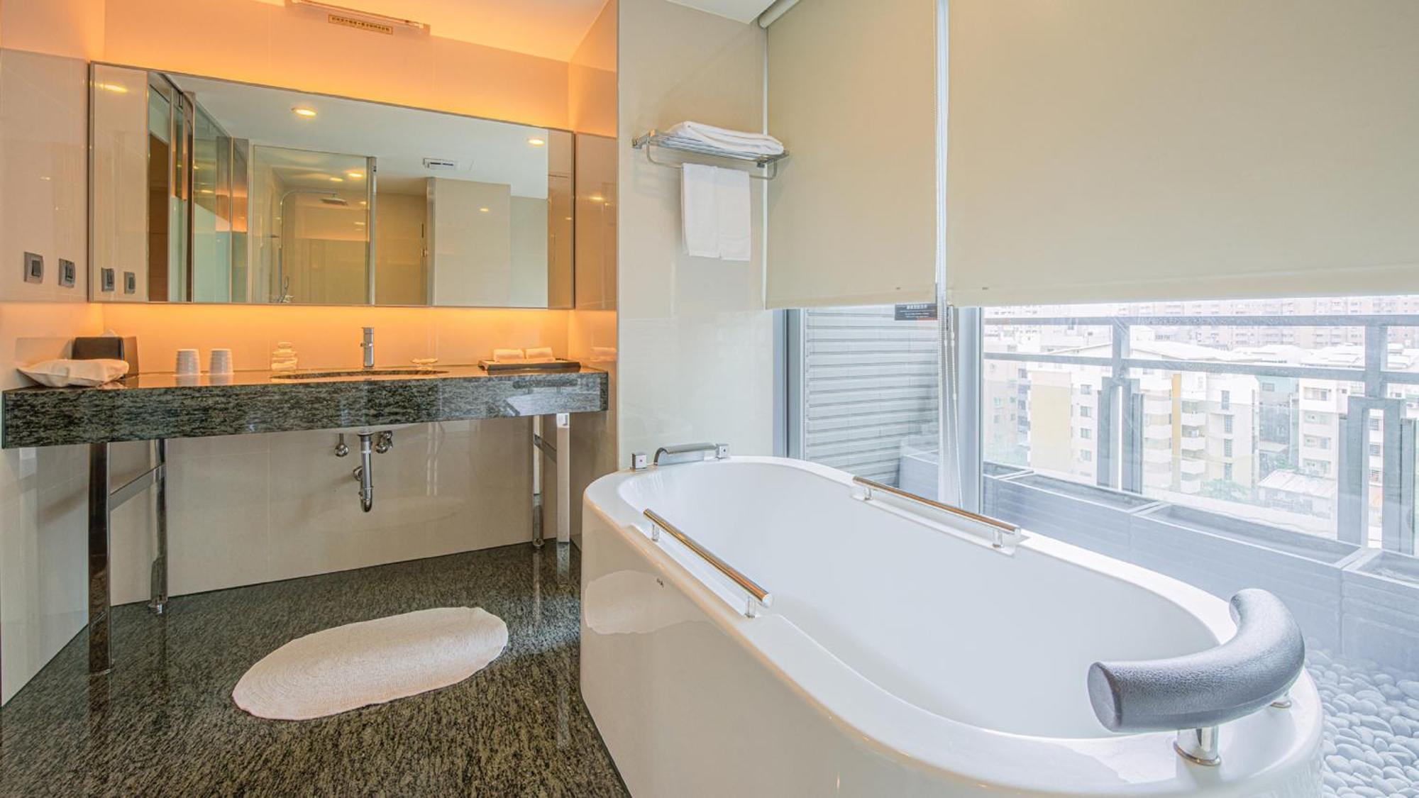 Check Inn Select Taichung Dadun Exterior foto